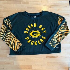 Zubaz Green Bay Packers Womens Long Sleeve Tiger Stripe Sleeve Crop Top L